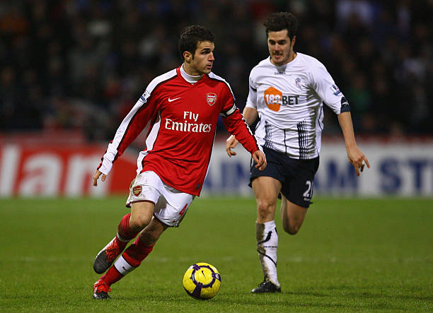 令防守者难 令防守者难